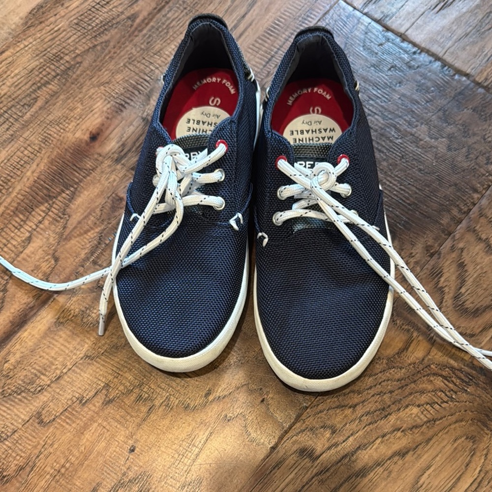 Sperry Dark Blue Sneakers with White Laces